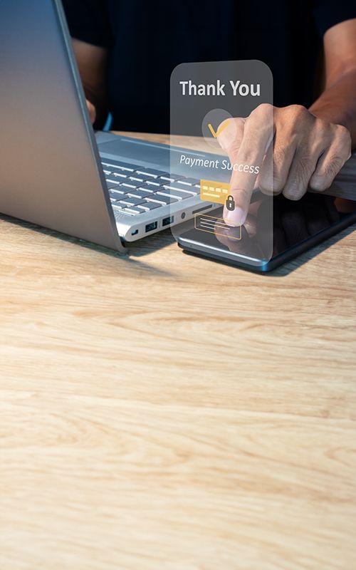 /uploads/man_making_payment_online_shopping_using_smart_phone_online_payment_concept_Desktop_d090148035.jpg